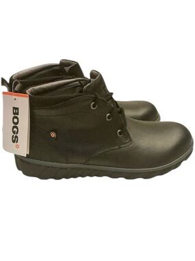 BOGS Mens Classic Casual Black Leather Chukka Boots Size 9.5 Waterproof Lace-ups